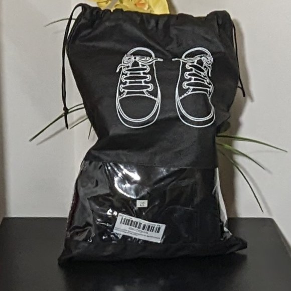 Gyeice Furry Winter Snow Boots for Women Non-Slip Fashion Short Boot Waterpoorf - Picture 11 of 13